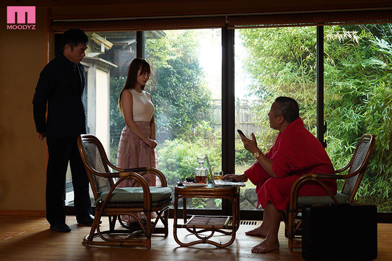 母親の治療費を稼ぐために妖しい家政婦バイトに応募